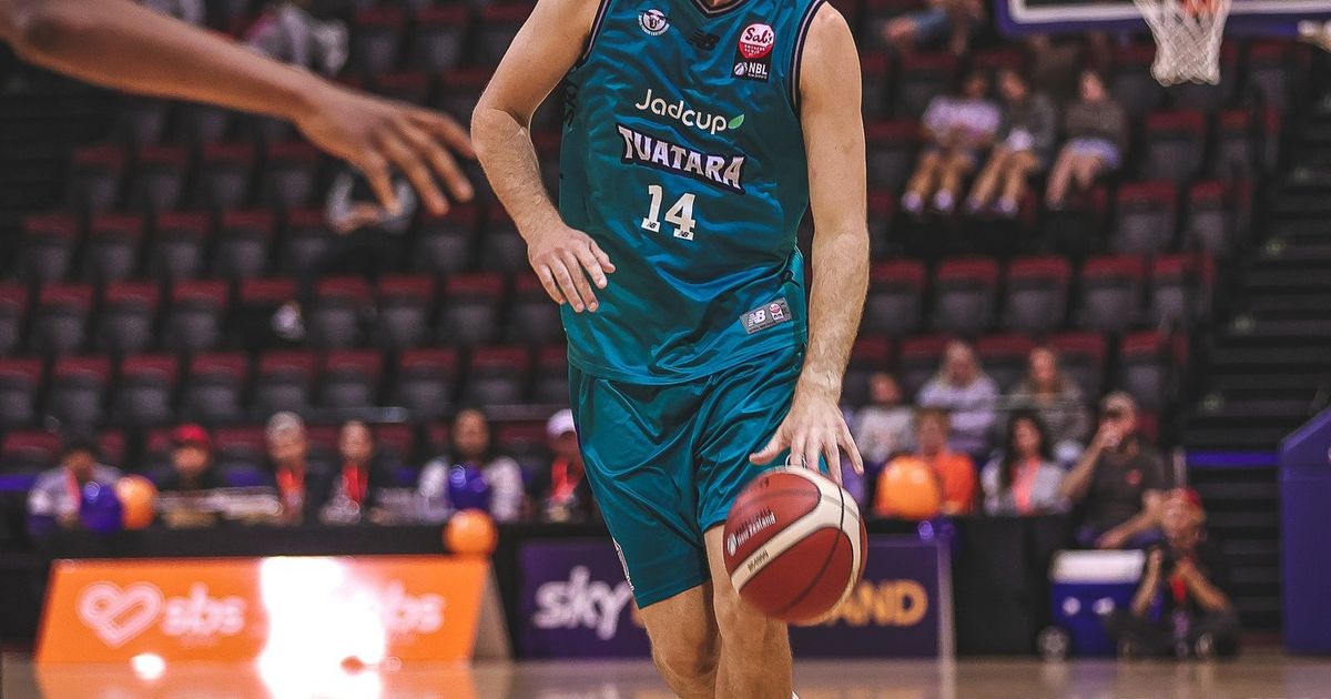 Auckland Tuatara v Wellington Saints