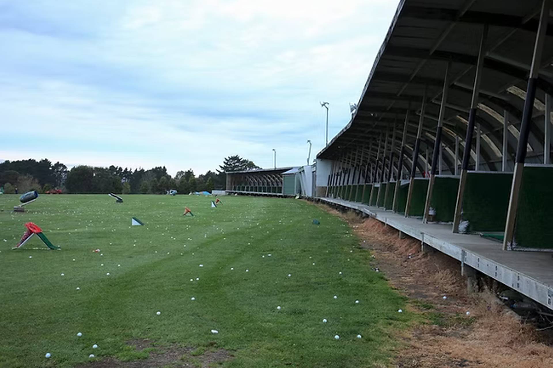 JK's World of Golf and Driving Range, Māngere