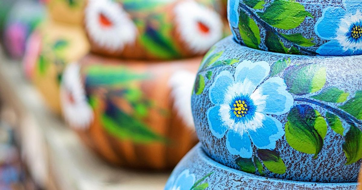 Decorating Atar Pots