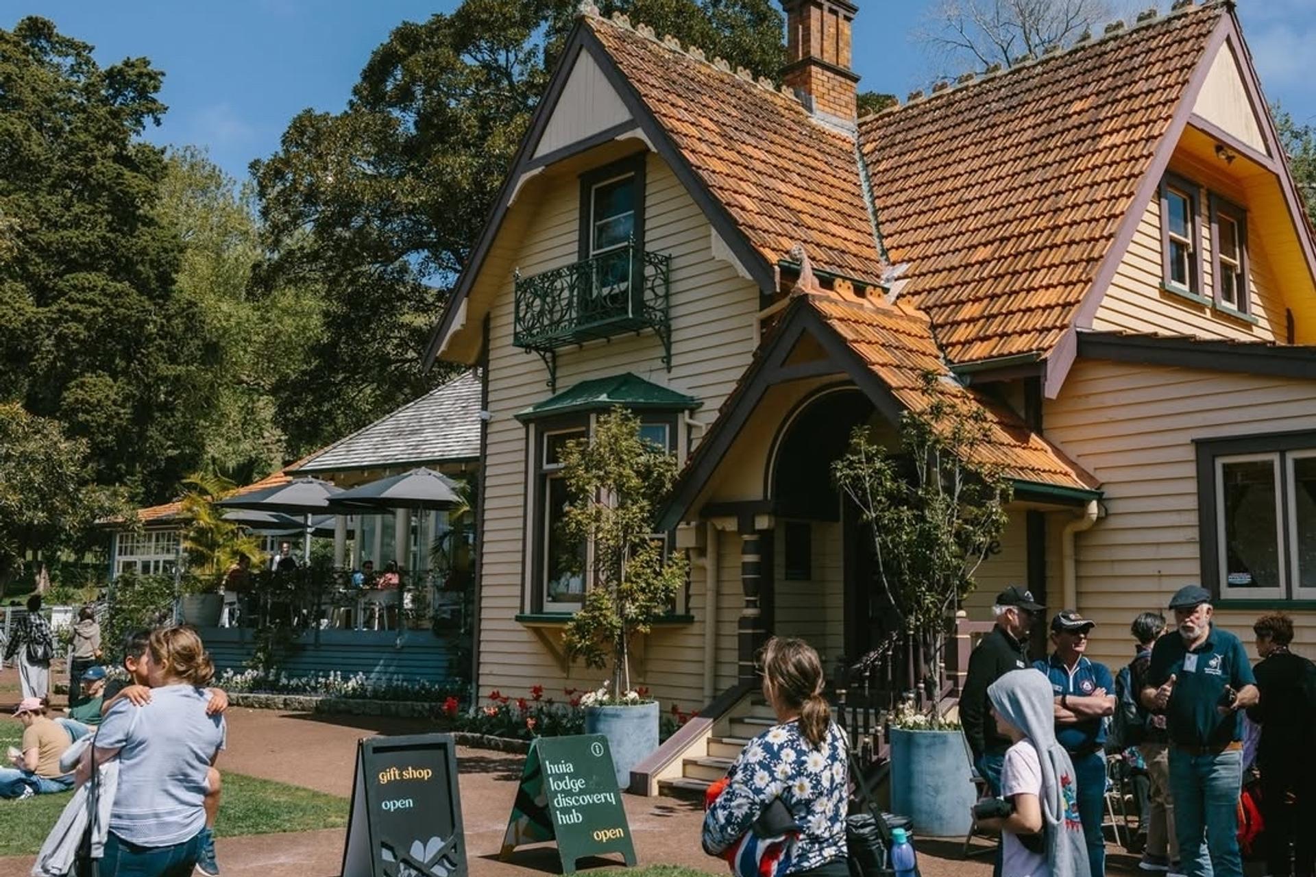 Cornwall Park Huia Lodge Discovery Hub, Epsom