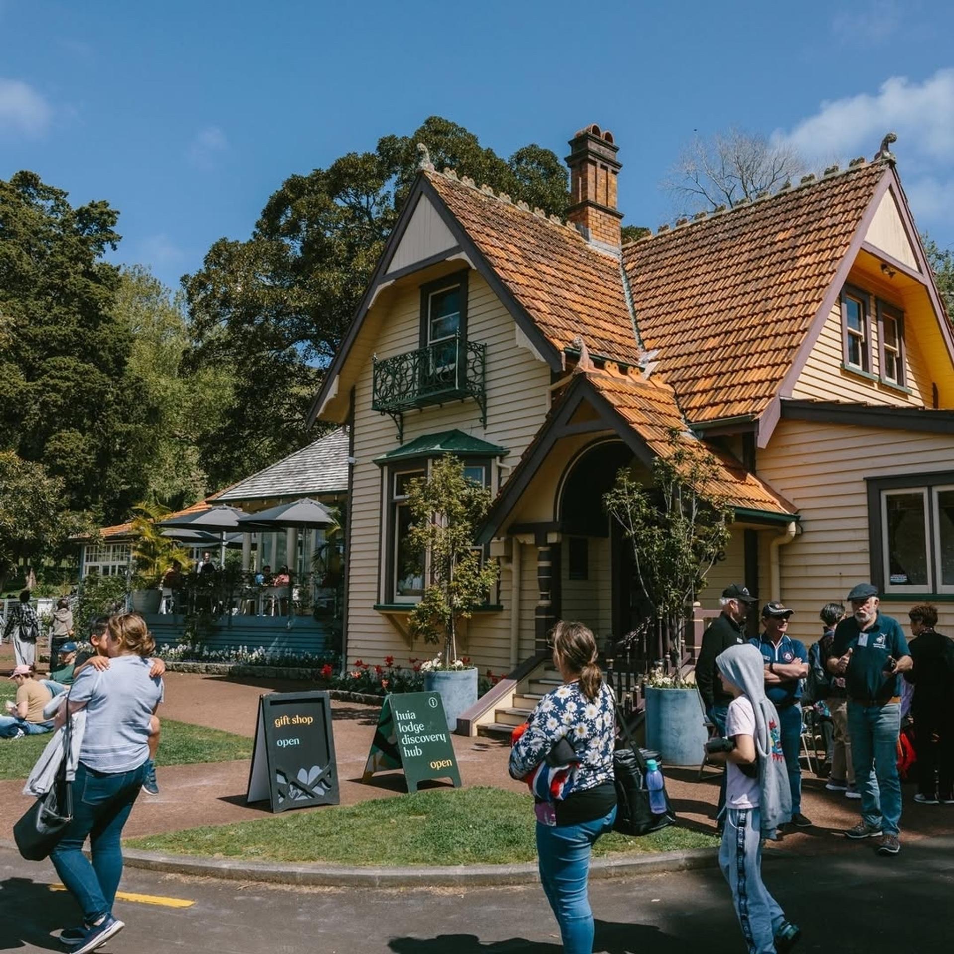 Cornwall Park Huia Lodge Discovery Hub, Epsom