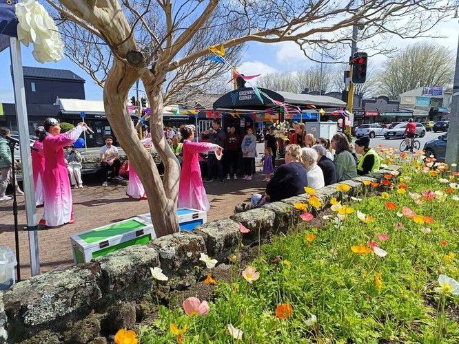 Greenwoods Corner Spring Festival
