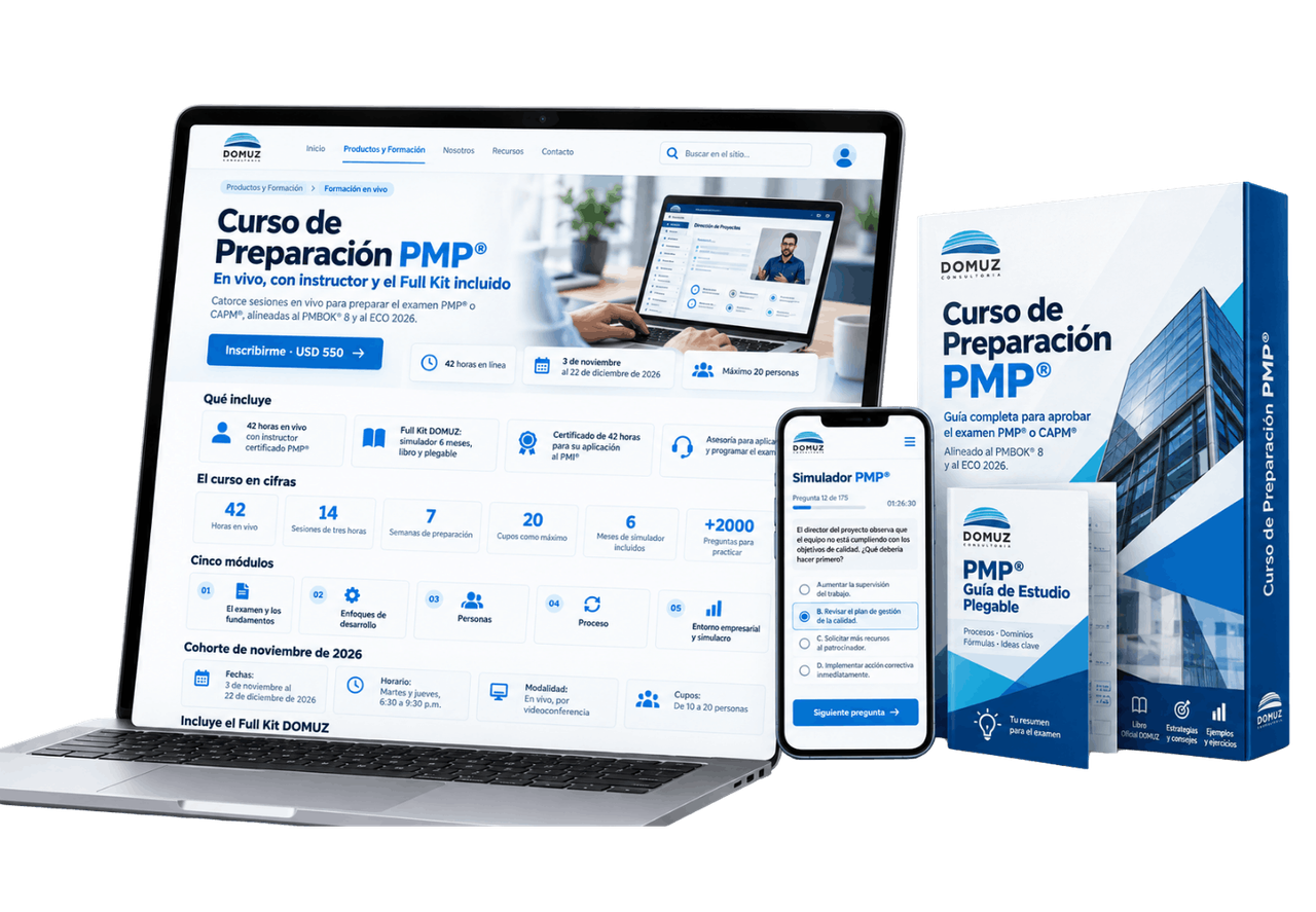 Portátil con la página del Curso de Preparación PMP®, teléfono con el simulador y la caja del curso con la guía plegable