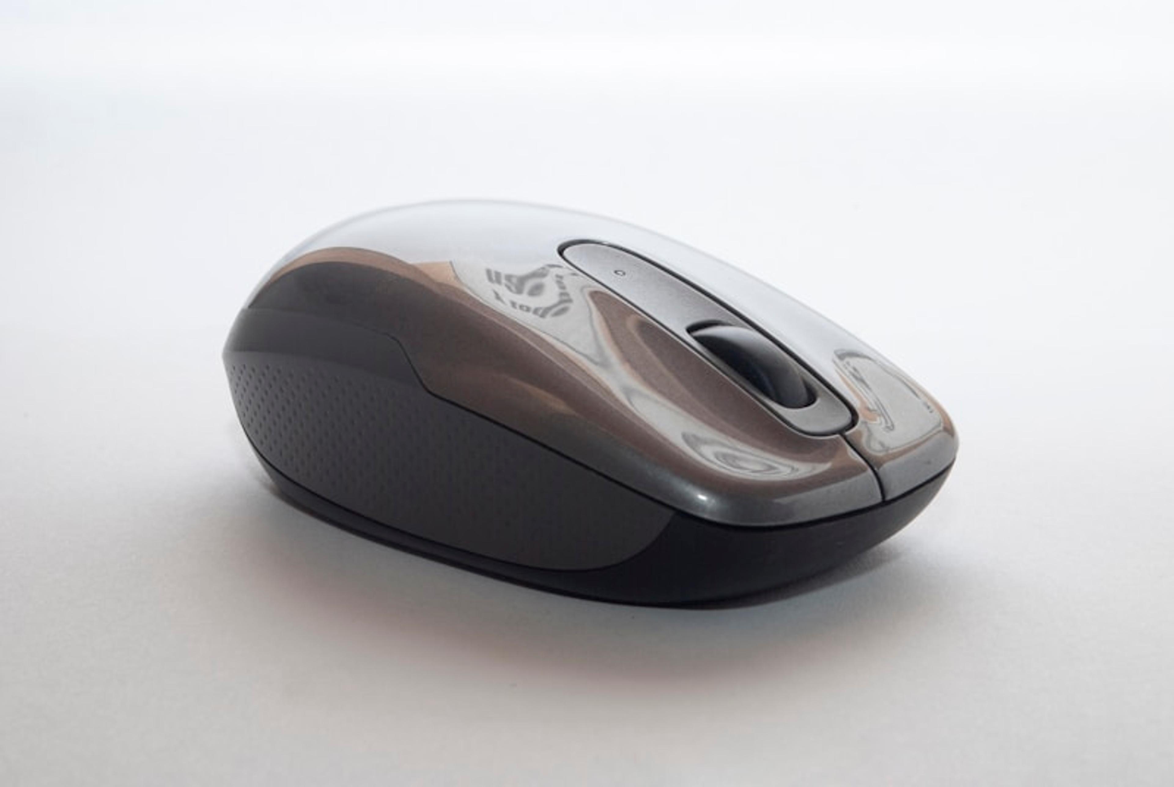 ErgoGlide Gaming Mouse