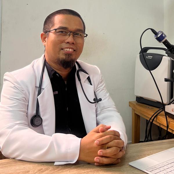 drh. Taufik Hidayat