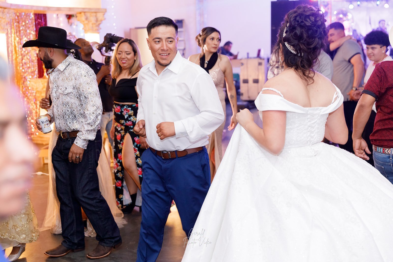 Wedding portrait by Gerald Photo Video