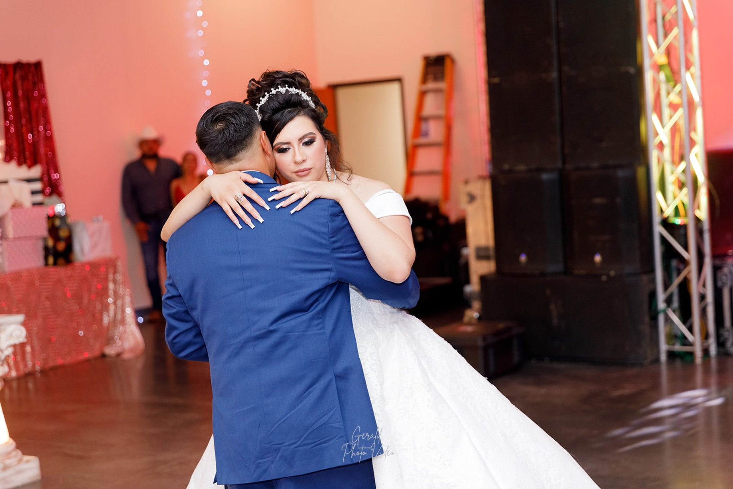 Wedding photography by Gerald Photo Video, serving Omaha and Des Moines