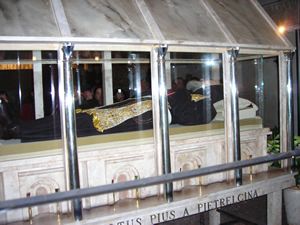 Immagine da “Padre Pio “si congeda” a San Giovanni Rotondo”
