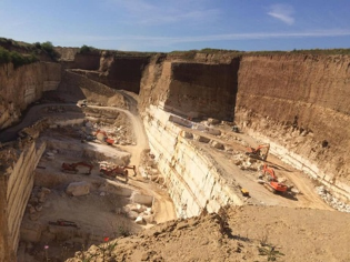 Immagine dall’articolo “Le cave di pietra”
