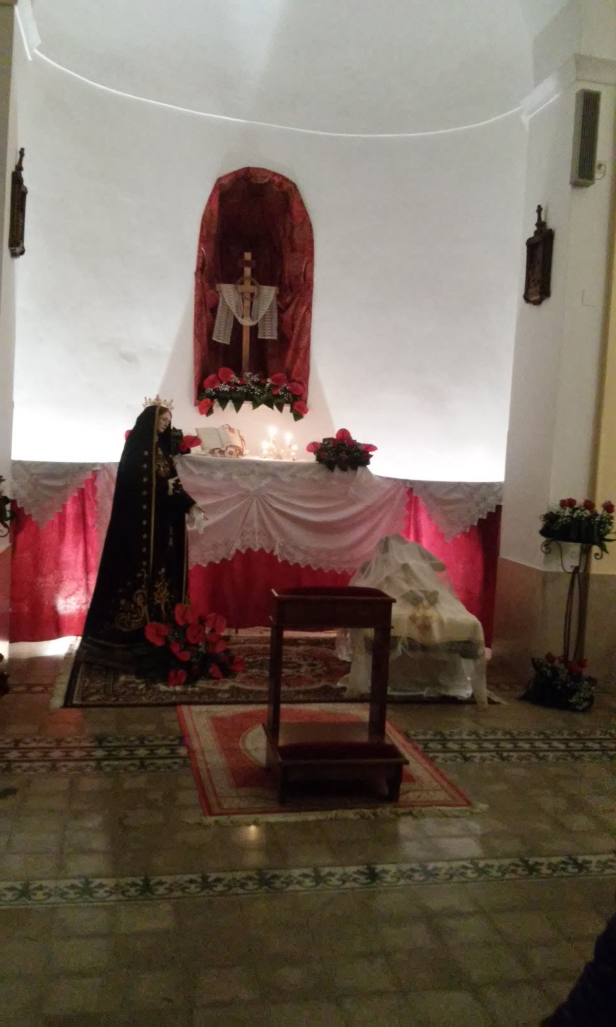 Poggio ImperialeChiesa SS Cuore di GesùInternoSettimana Santa