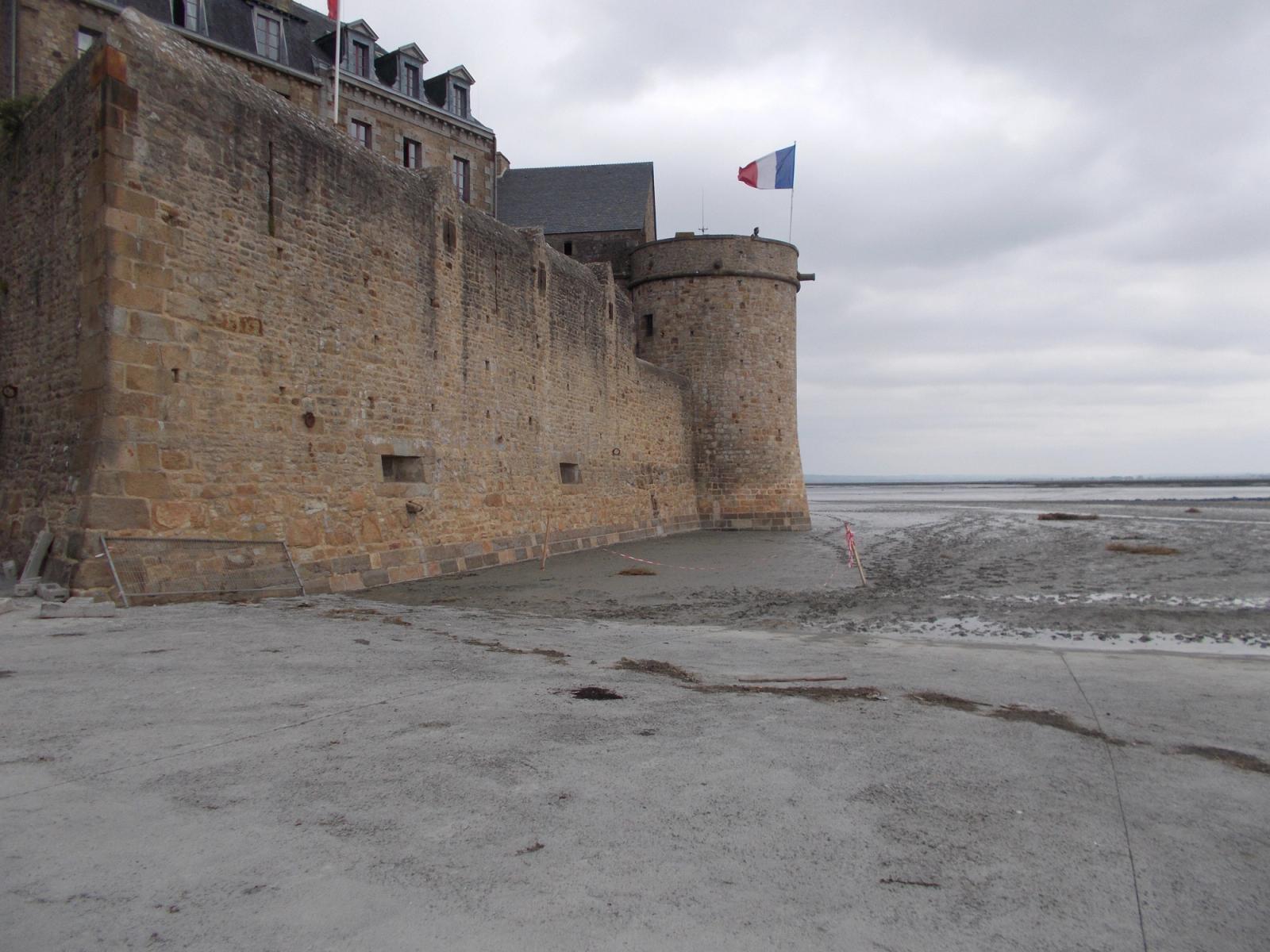 Immagine da “Le Mont-Saint-Michel, la “Merveille””