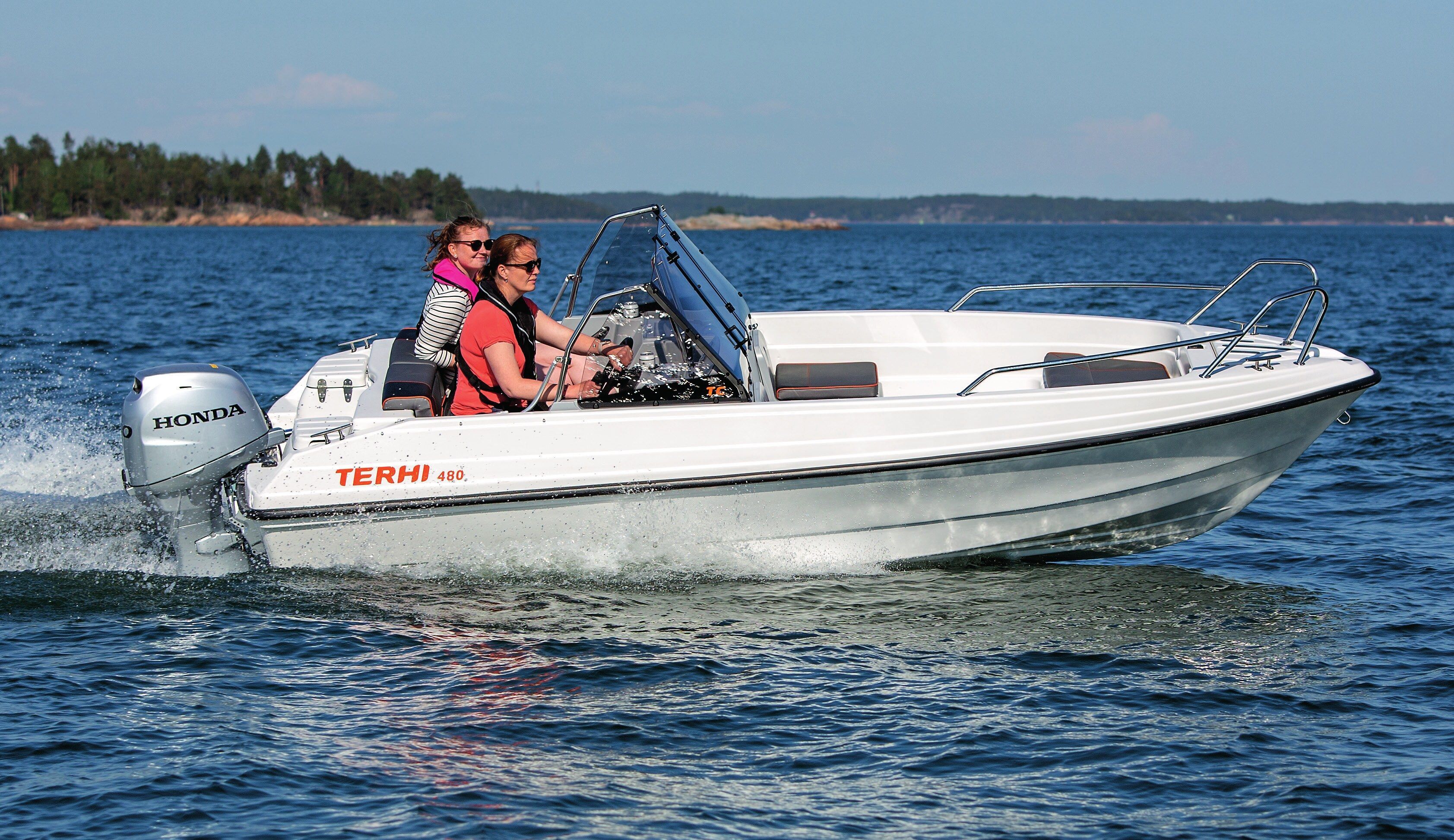 Terhi 480 TC - fińska łódź Terhi z ABS