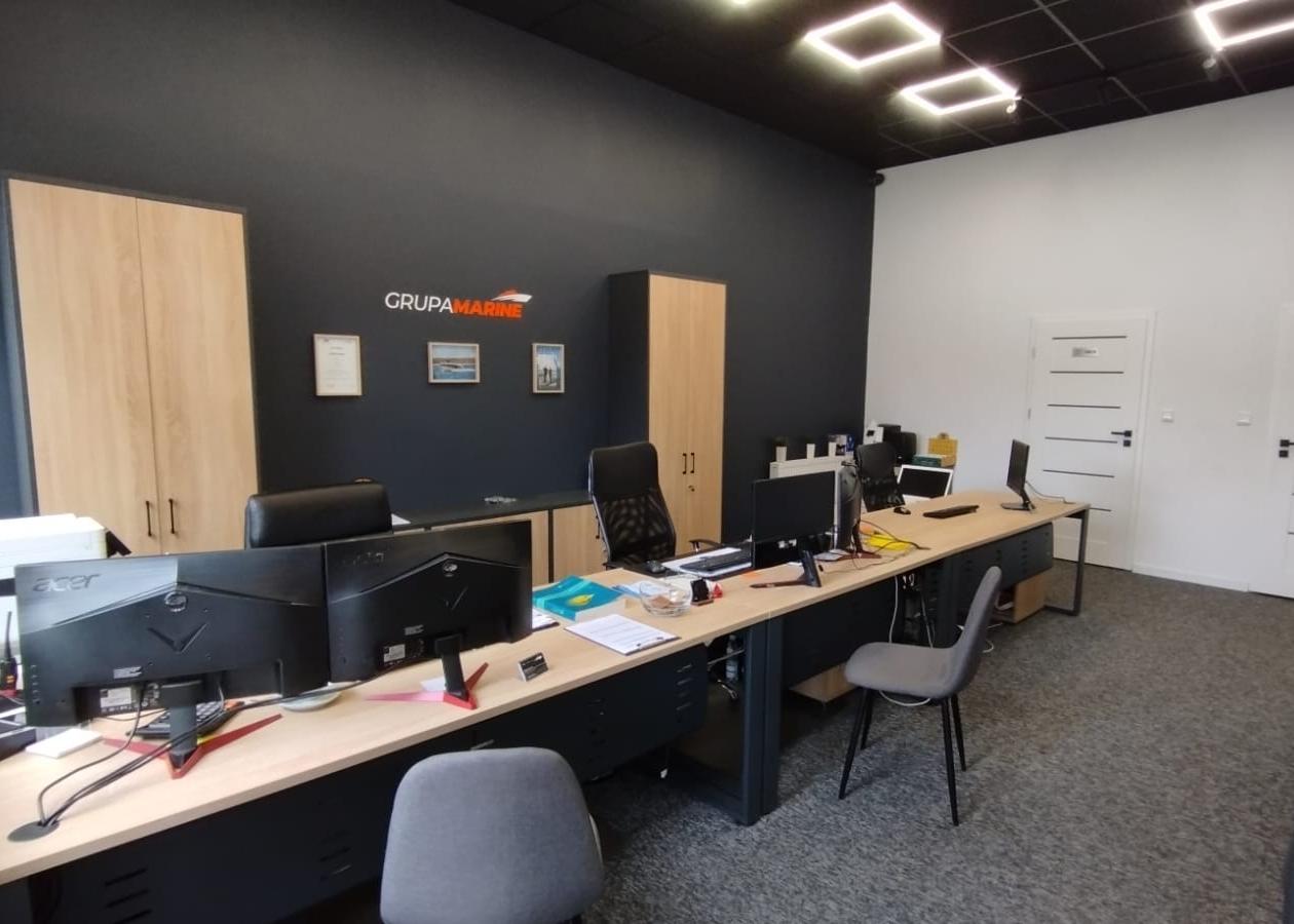Salon Grupa Marine - obsługa rejestracji
