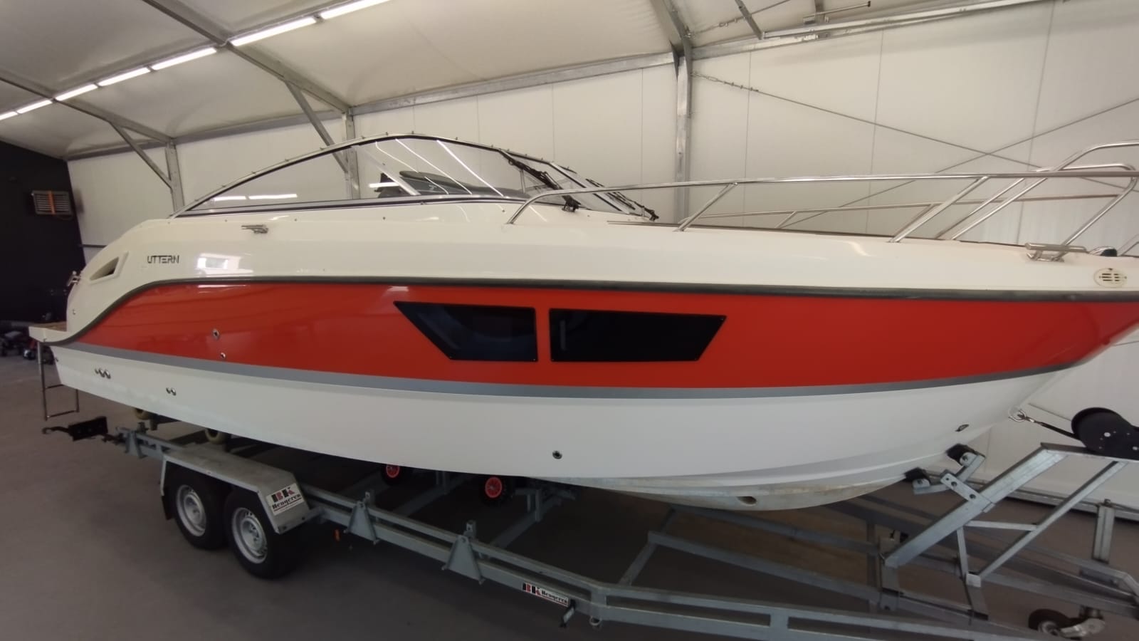 Sale and service of motor boats