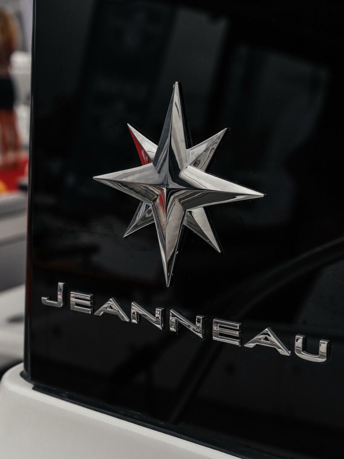 Jeanneau Merry Fisher 895 Serie 2 - ujęcie 8
