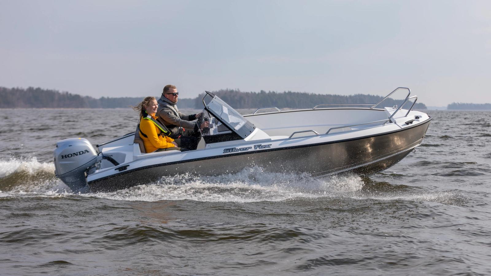 Silver Fox Avant - aluminiowa łódź motorowa Silver