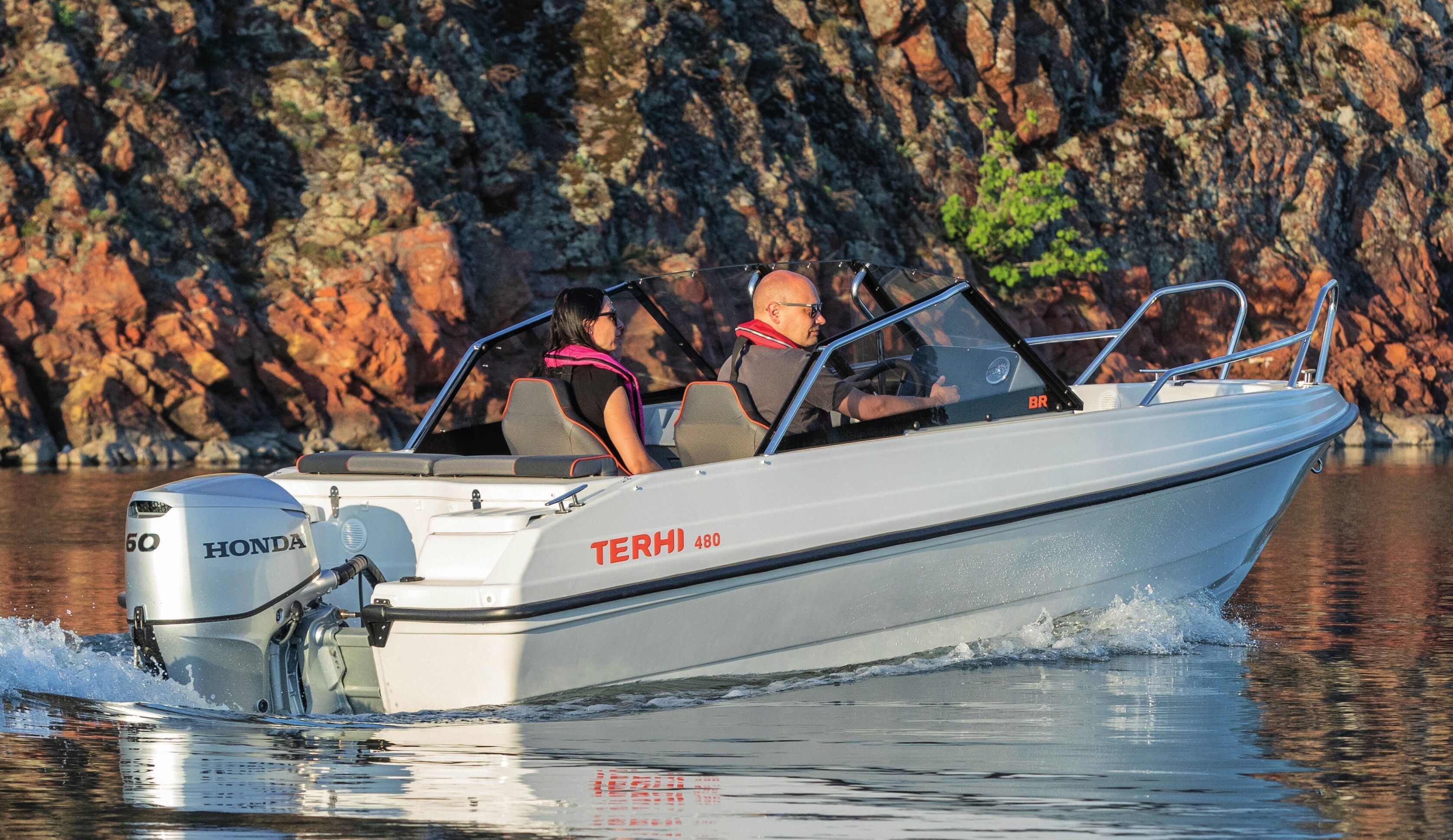 Terhi 480 BR - fińska łódź Terhi z ABS