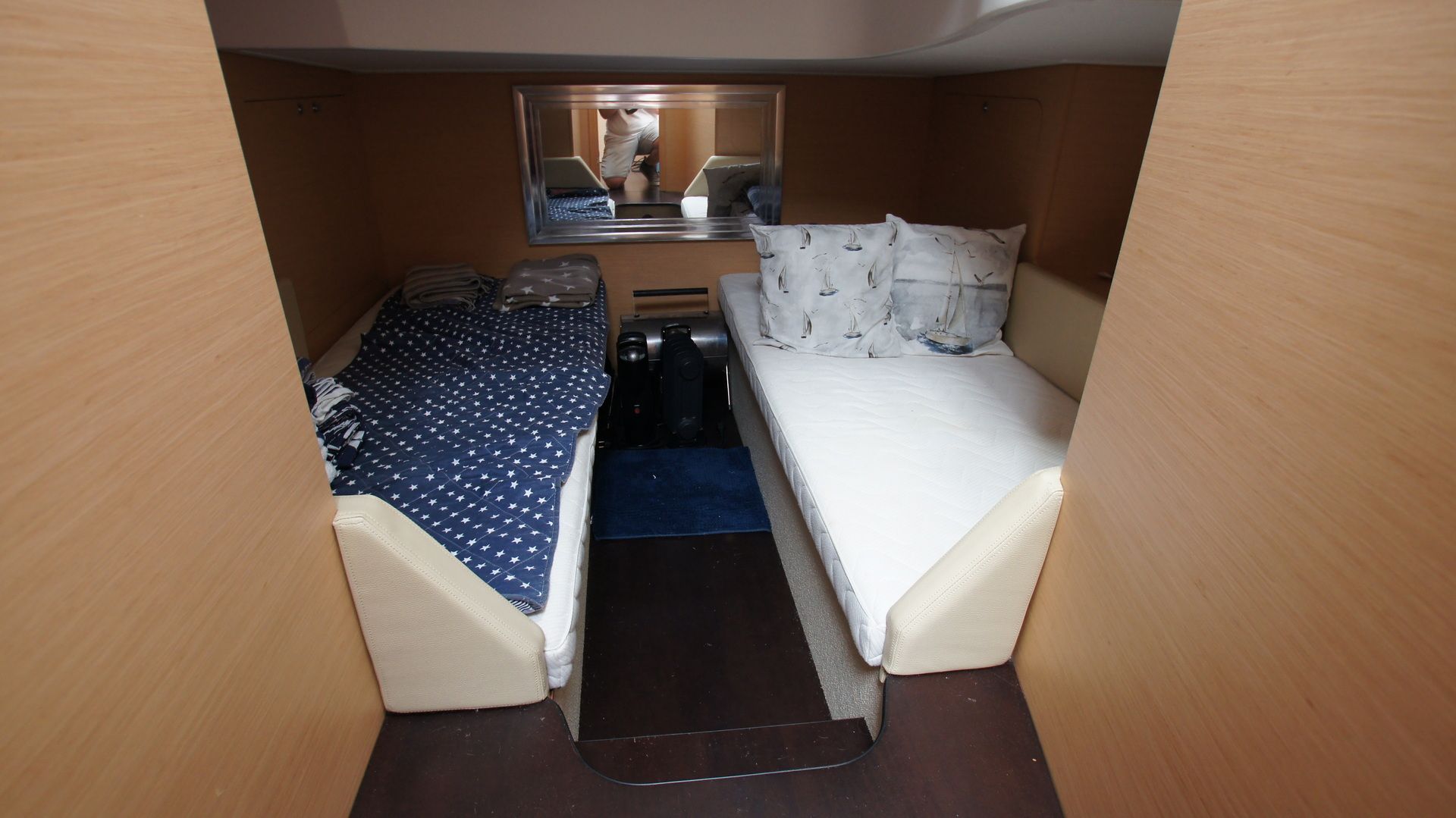 Beneteau Monte Carlo 37 Open - Foto 12