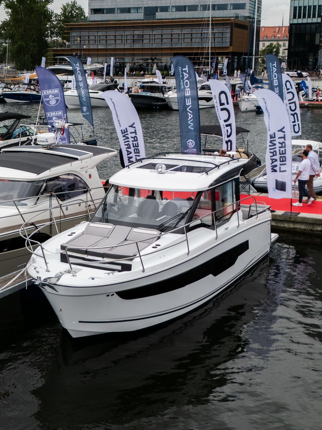 Jeanneau Merry Fisher 895 Serie 2 - ujęcie 2