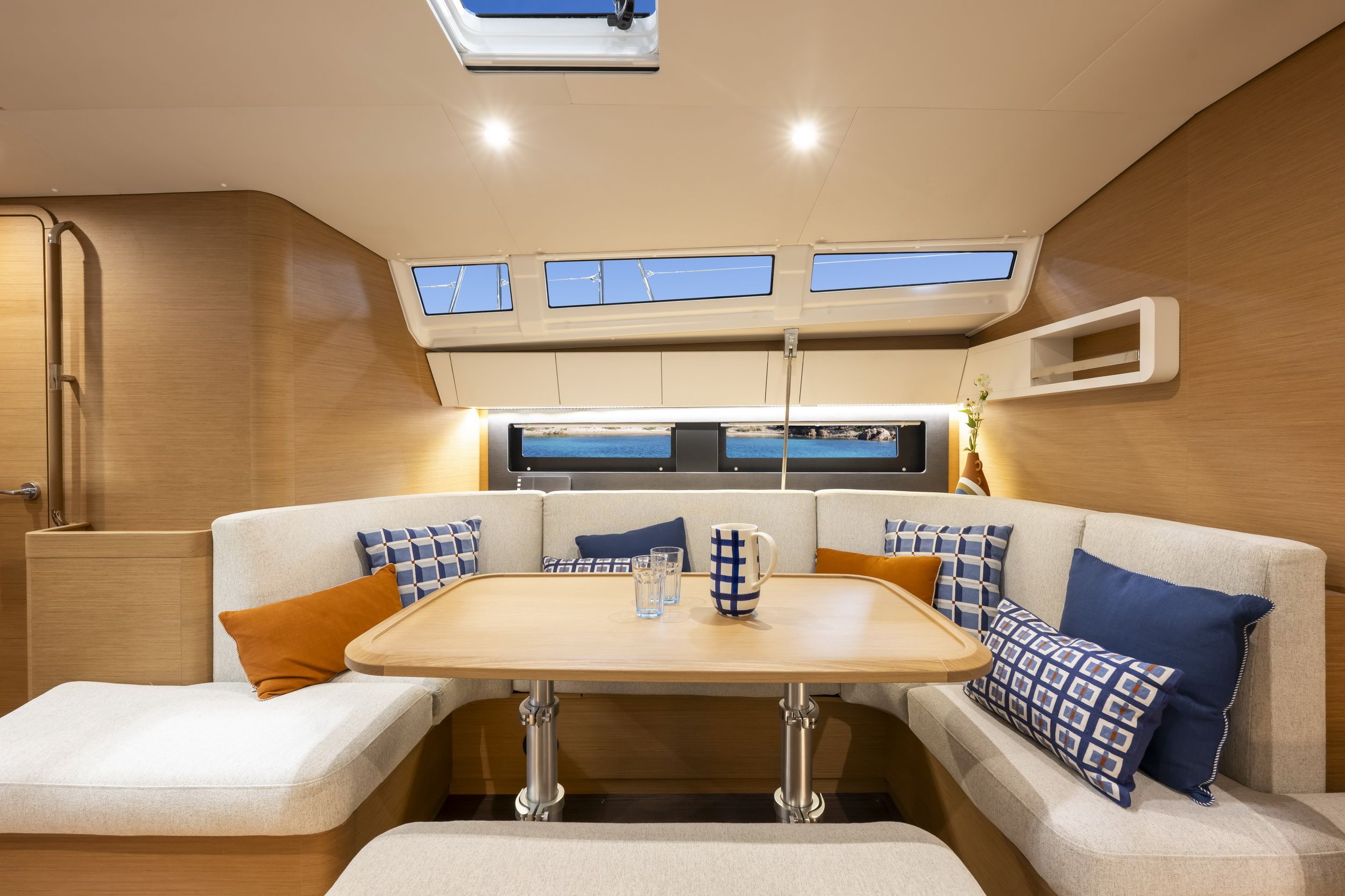 JEANNEAU Sun Odyssey 455 - wnętrze