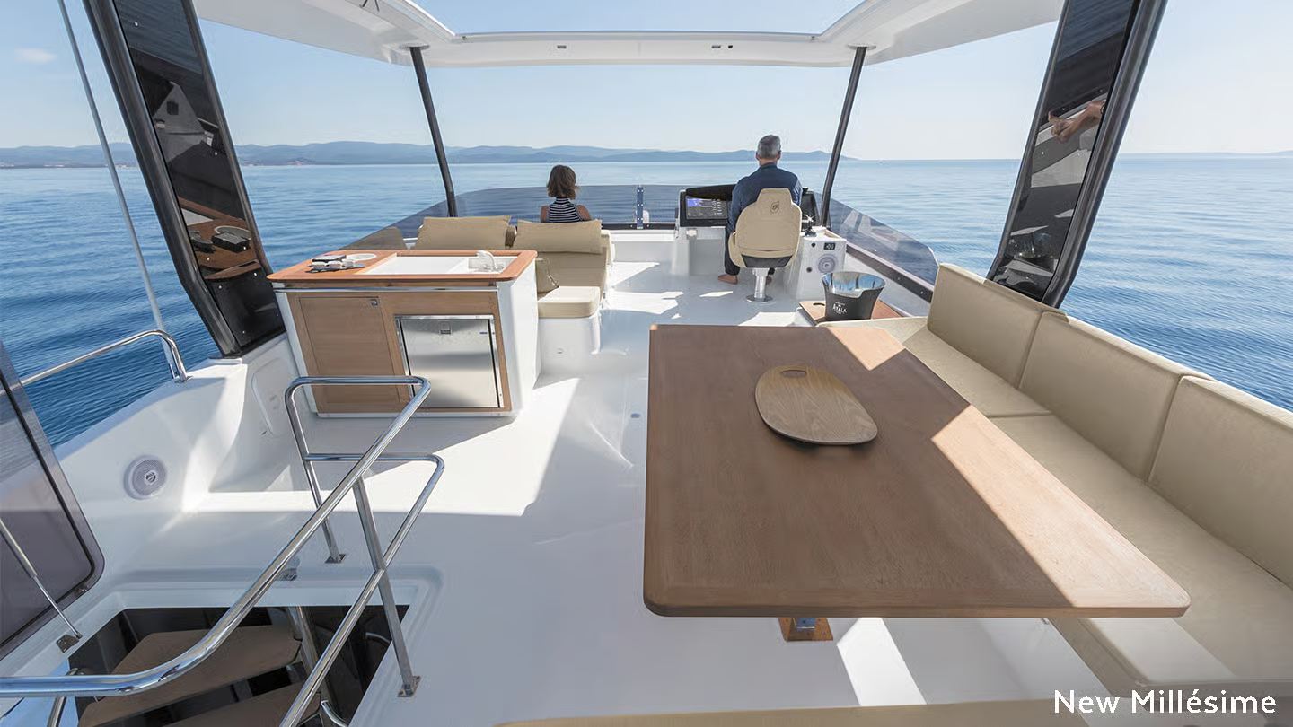 Motor Yacht MY.6 - wnętrze