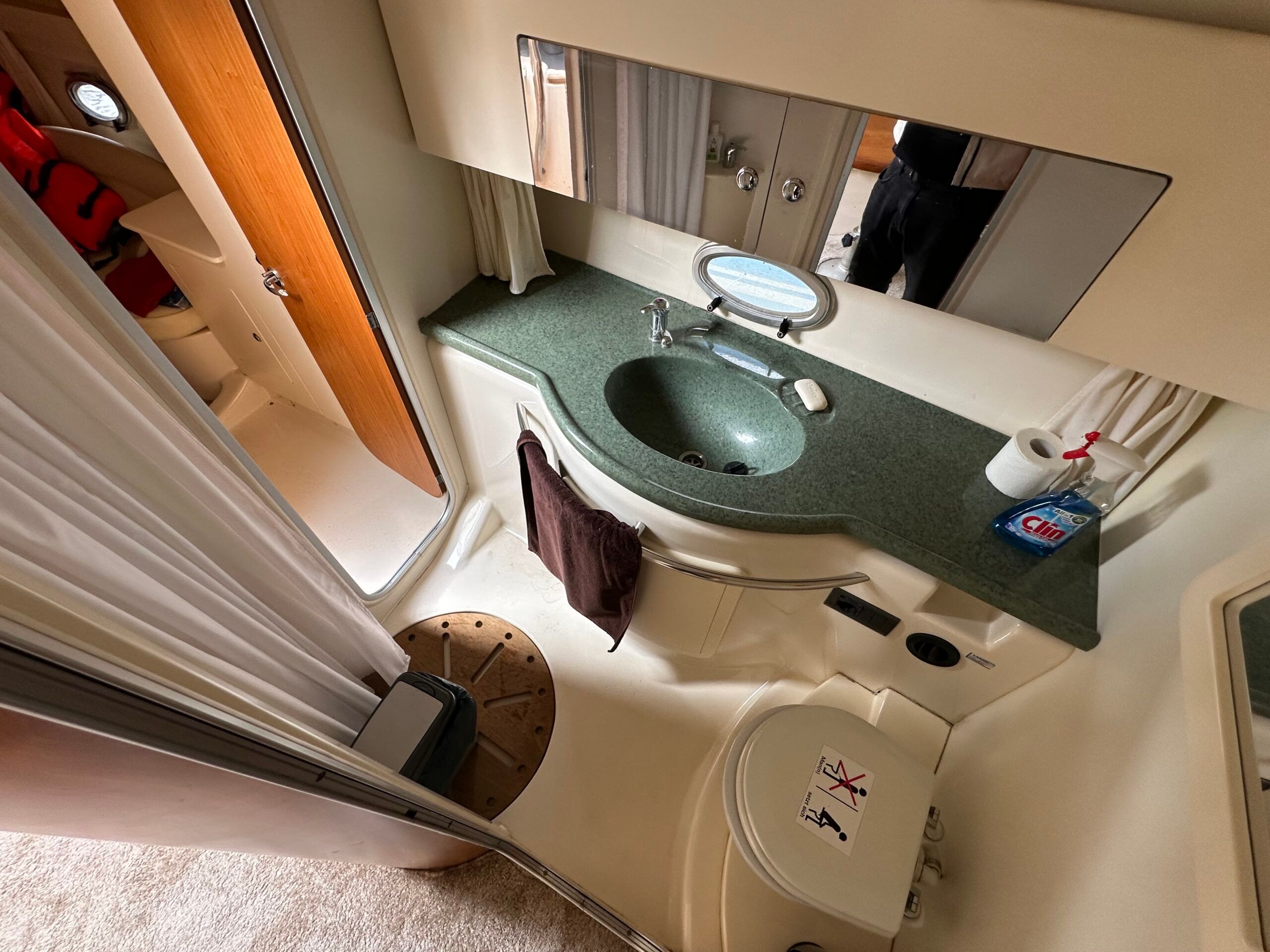 Interior of a bathroom on the Sessa 35 Oyster with washbasin, electric toilet and separate shower.