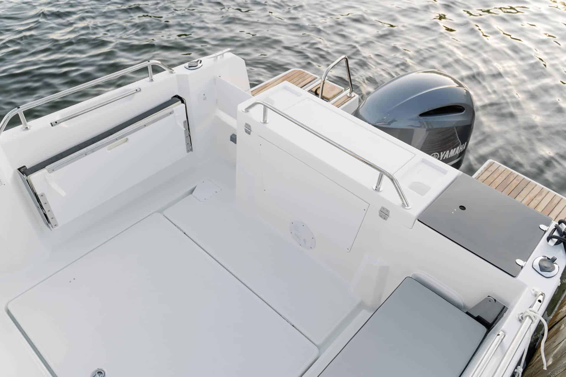 JEANNEAU MERRY FISHER 695 SPORT SERIE 2 - view 4