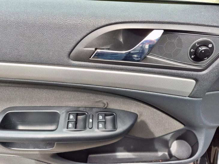 2011 Skoda Octavia - Imaginea 8