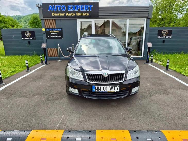 2011 Skoda Octavia - Imaginea 1