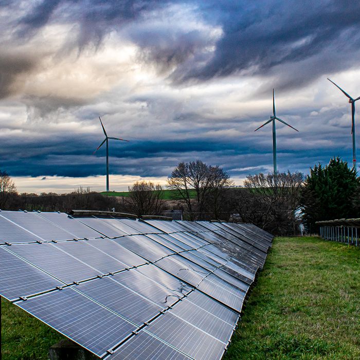 โซลาร์เซลล์ไทย พลังงานสะอาด ลดค่าไฟ พร้อมอนาคตที่ยั่งยืน