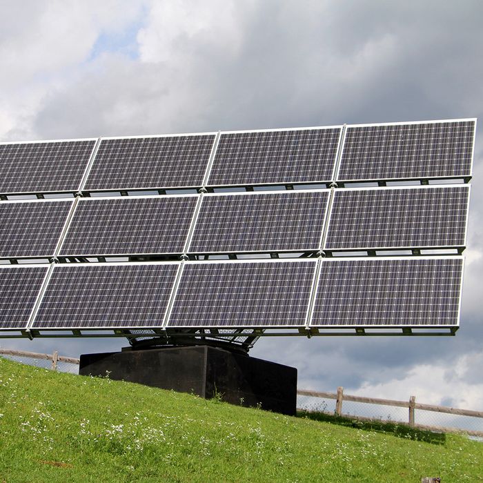 ดูแลแผงโซลาร์เซลล์ อย่างถูกวิธี เพิ่มประสิทธิภาพและยืดอายุการใช้งาน