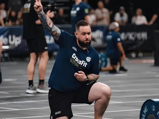 "Judging to help the community"