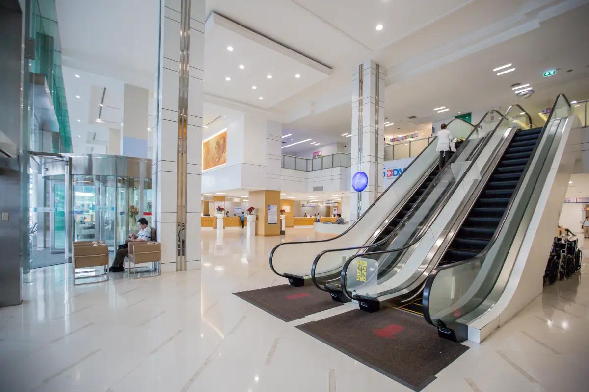 Bangkok Hospital main lobby