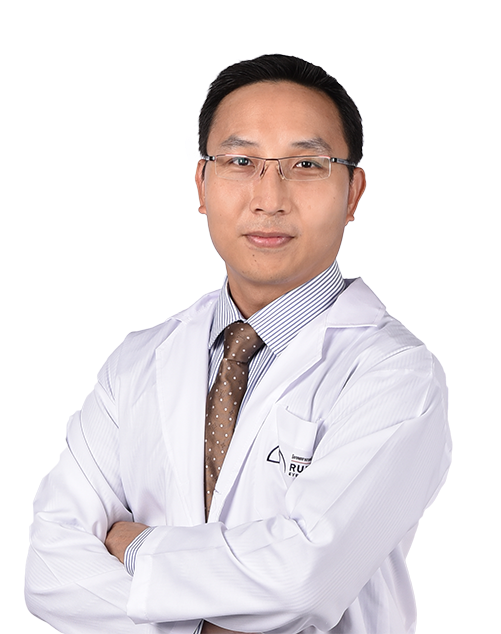 Nont Rutnin，医学博士