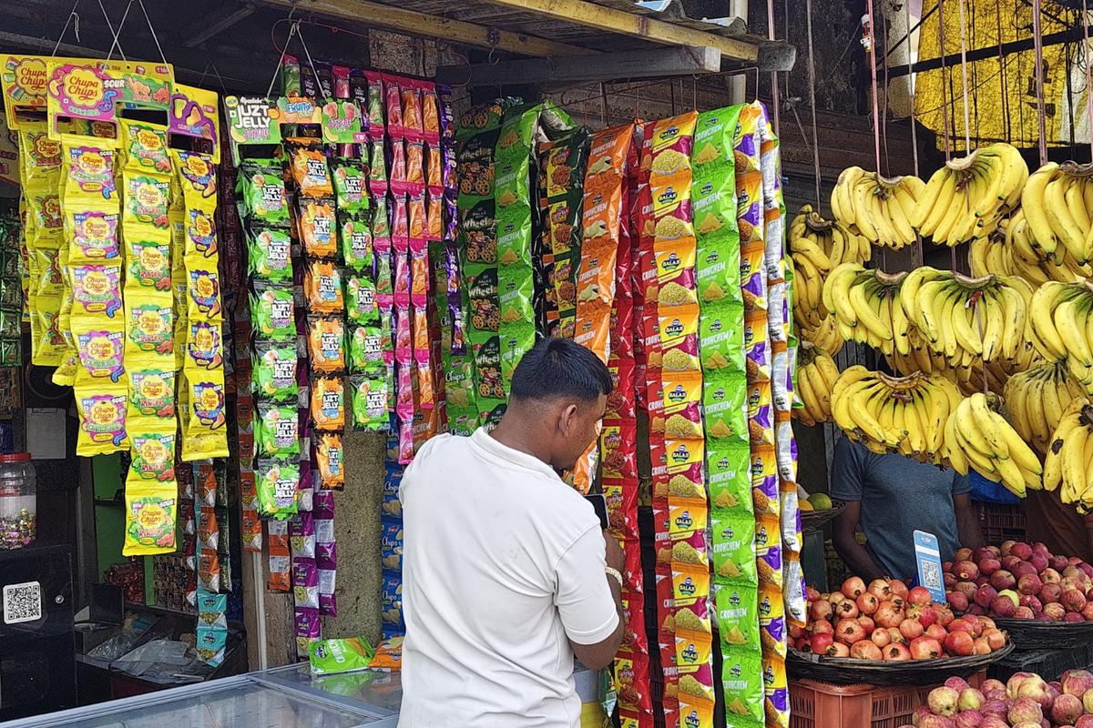 Junk Food News: जंक फूड सेवनामुळे चिमुकल्यांचे आरोग्य धोक्यात