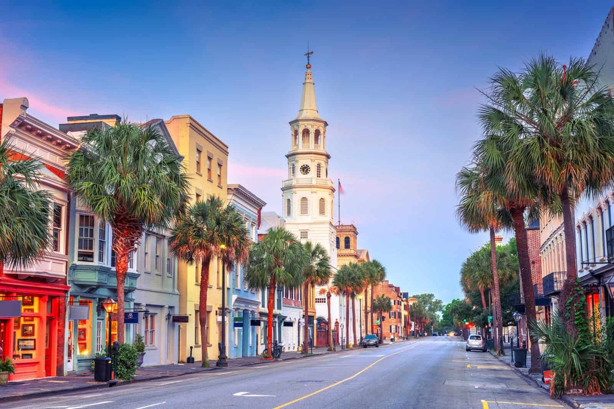Miami Charter Yacht, LLC Sues Safe Harbor Marinas