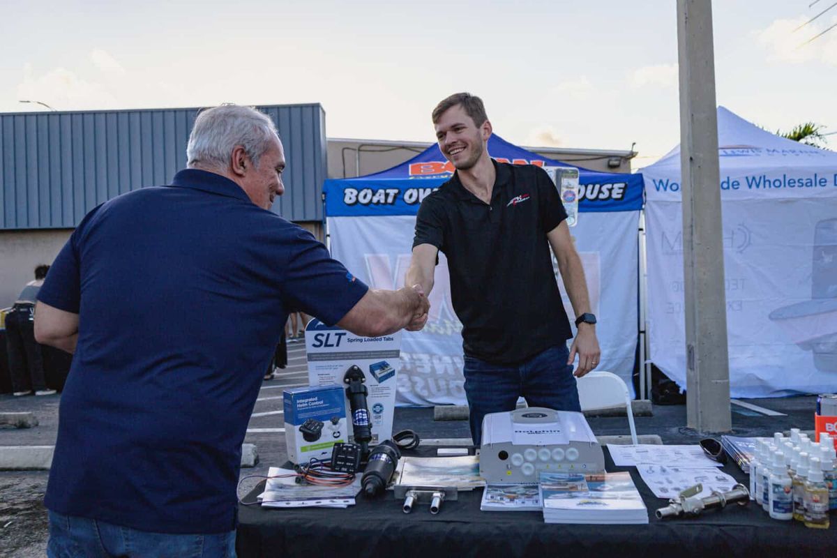 2025 Crew Captains & Cocktails Hosted by BOW and Lewis Marine Supply