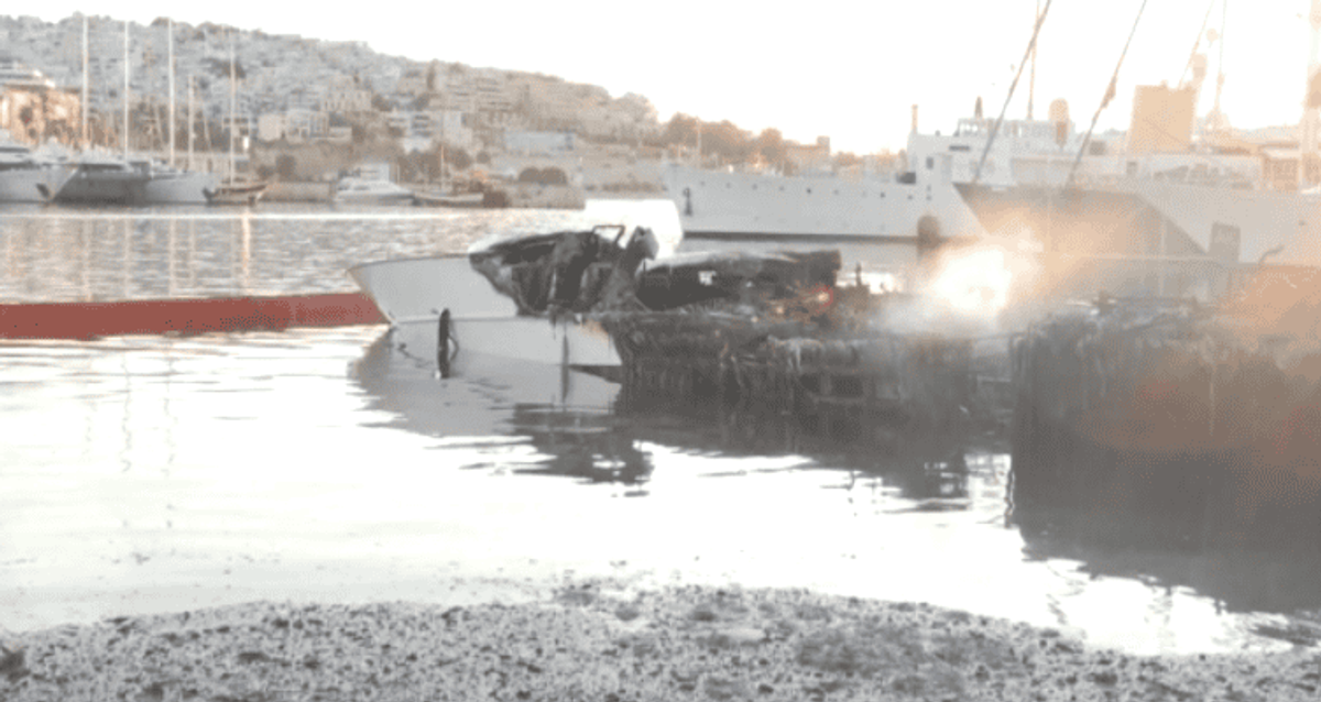 Marina Fire Destroys Two Yachts in Greece