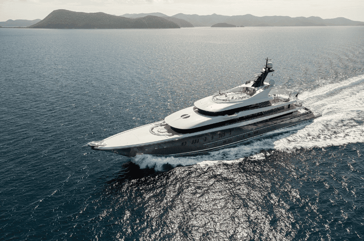 YATCO’s Fleet Friday: M/Y PHOENIX 2, M/Y SAVANNAH, and more!