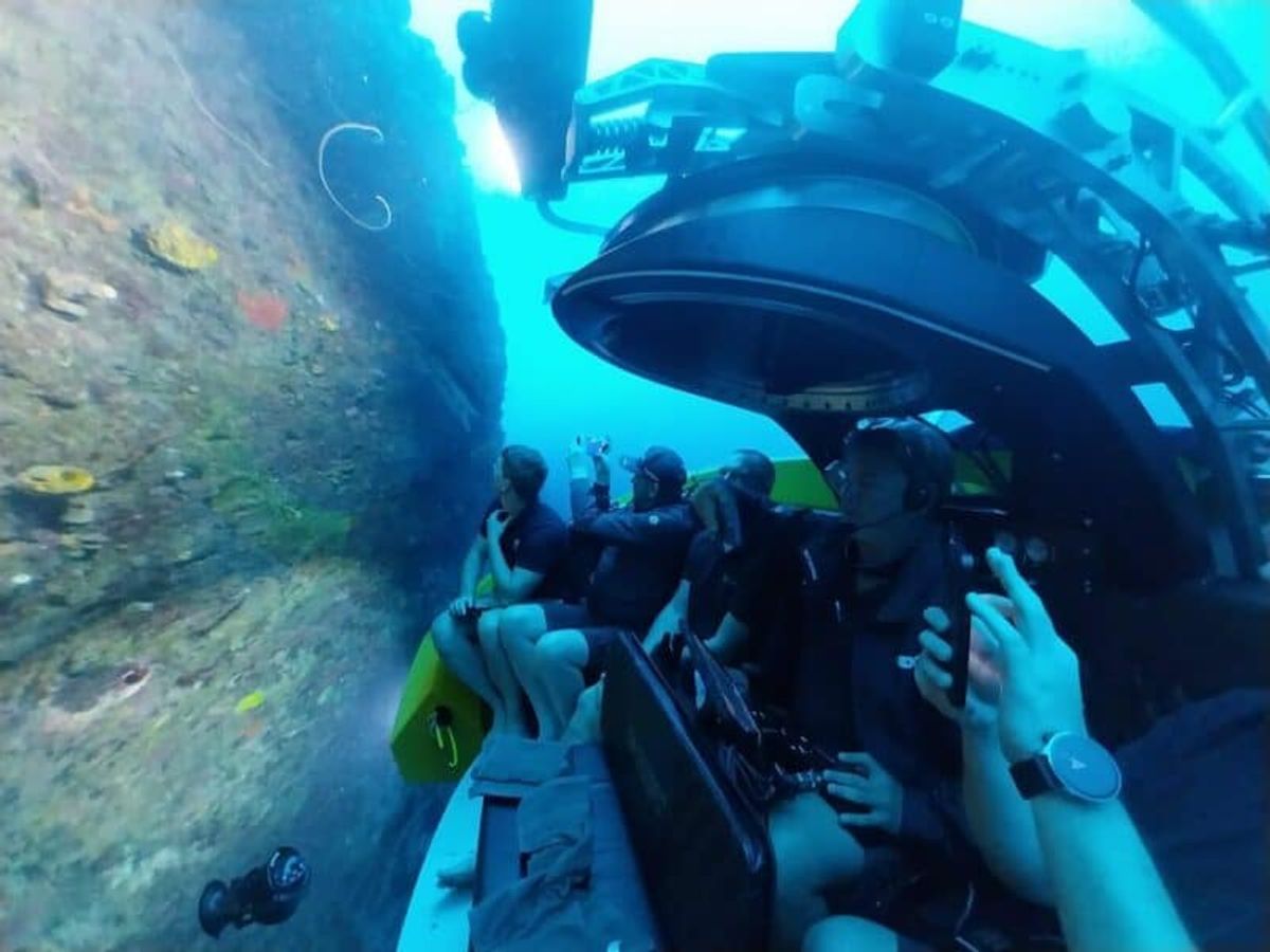 triton submarines