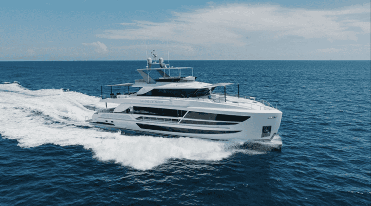 YATCO’s Fleet Friday: S/Y CORSARIO, M/Y MONOKINI, and more!