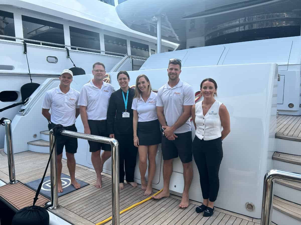 Quay Crew Releases Crew Salary and Leave Report