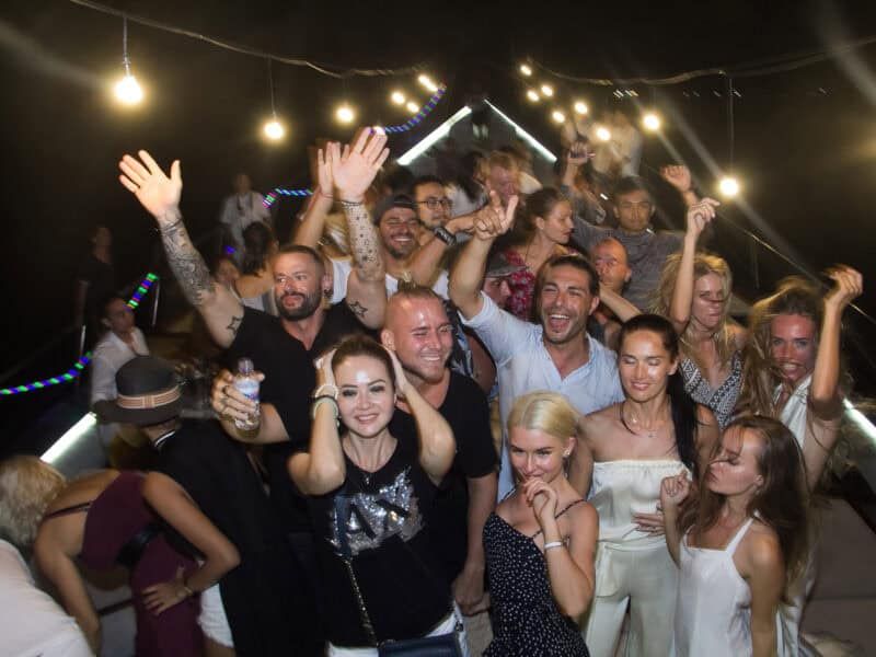 What Every Yachtie Should Know Before Stepping Ashore