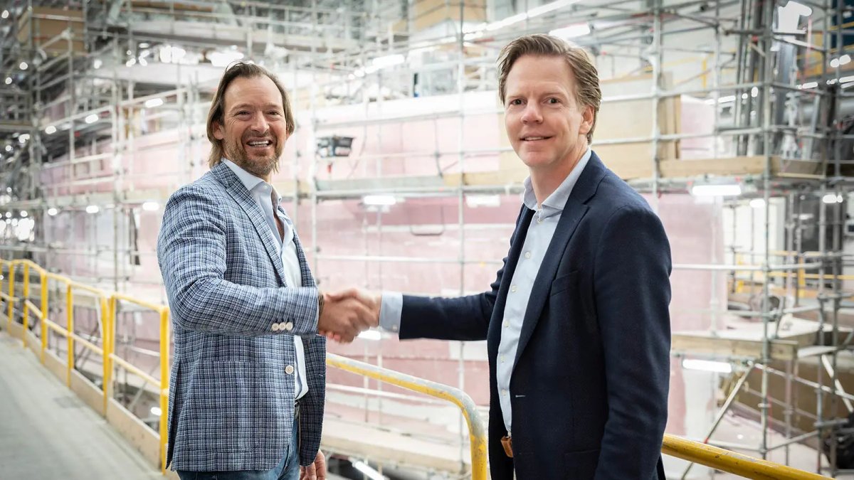 Heesen Yachts Acquired by Laurens Last
