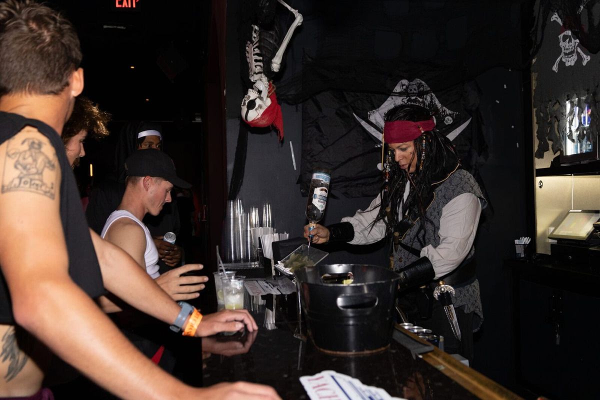 Yacht Chandlers 16th Annual Captain & Crew Appreciation Party – Monster Mash