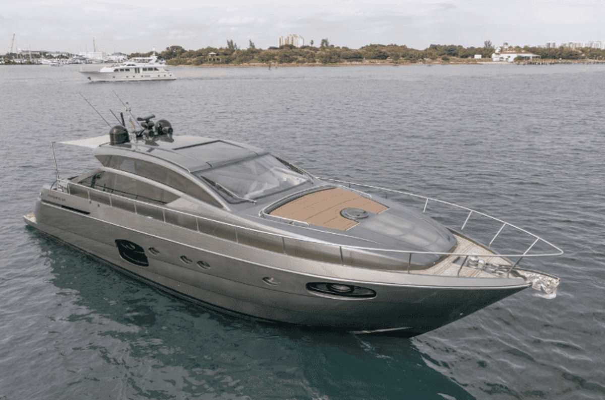 YATCO’s Fleet Friday: M/Y LADY LARA, M/Y DAPPLE, and more!