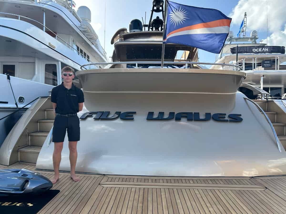 2024 FLIBS Scene on the Docks