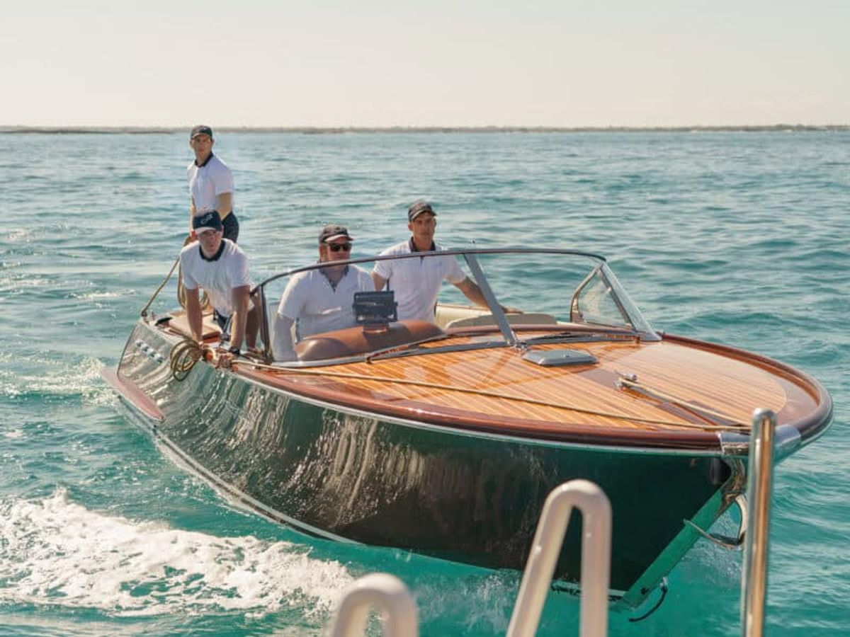 yacht crew