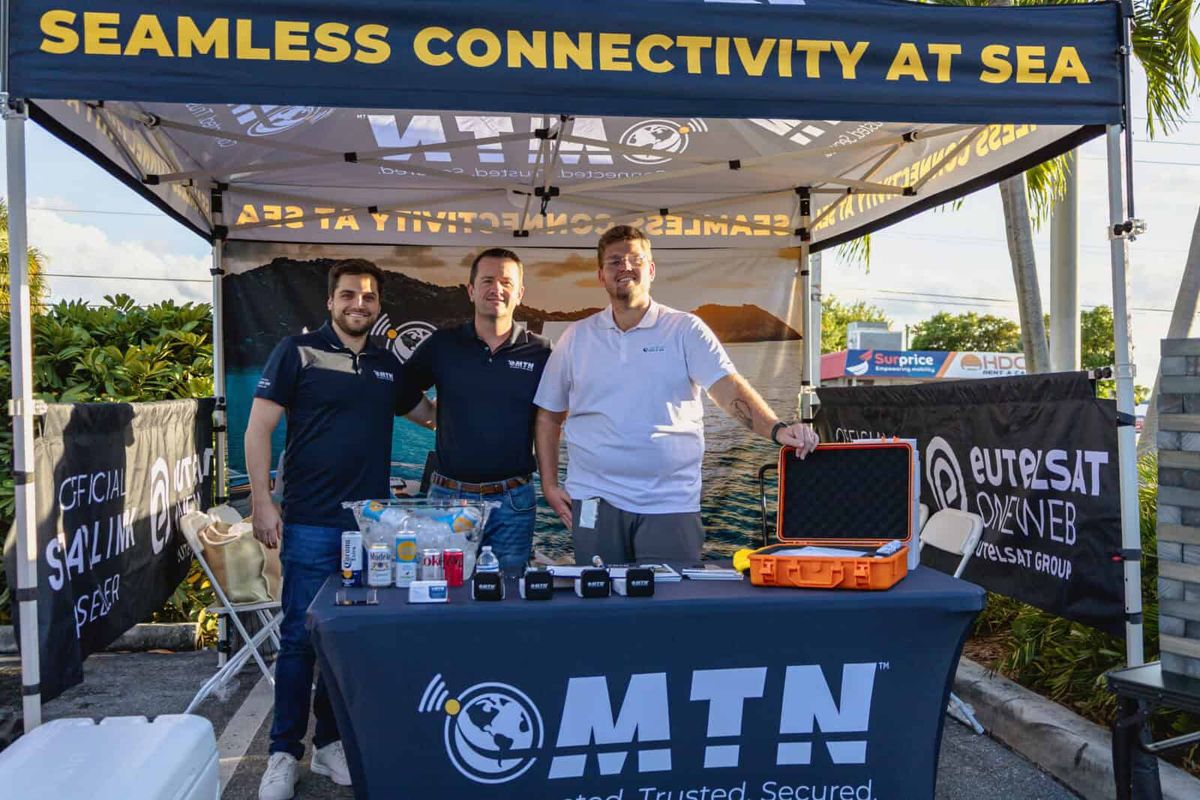 2025 Crew Captains & Cocktails Hosted by BOW and Lewis Marine Supply
