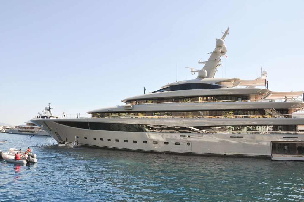 Yachts and crew on the docks at the 2026 Monaco Yacht Show in Port Hercule, Monaco.